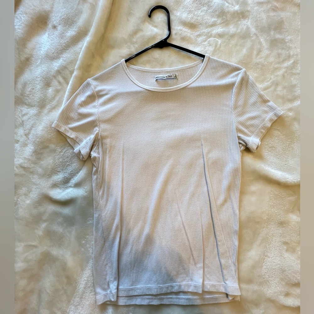 Abercrombie t-shirt